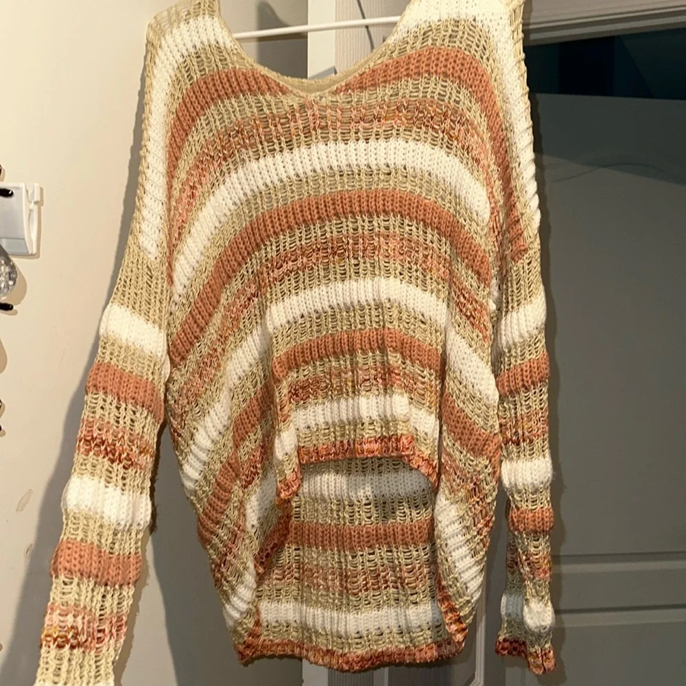 Sweater - Picture 1 of 1